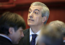 392312_calin popescu tariceanu 676x466.jpeg