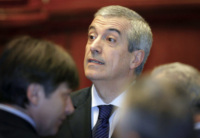 392312_calin popescu tariceanu 676x466.jpeg