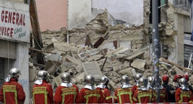 392479_france_building_collapse_71370 2e5d0413e7d64ef5b7aaf0c48fc5aca4 676x366.jpg