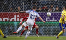393009_sweden_slovakia_soccer_44587 24bea7c1174346e8863ff653b6f7c413 e1542213958900 676x413.jpg