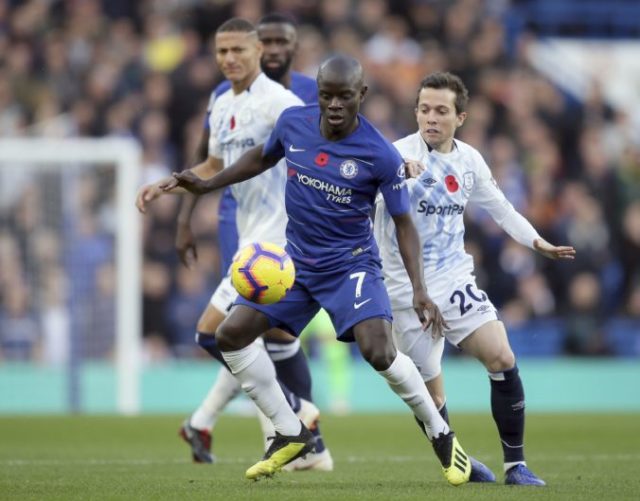 393707_ngolo kante 676x529.jpg