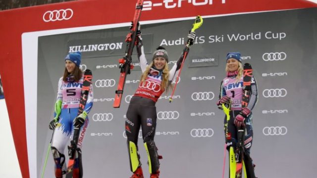 394265_mikaela shiffrinova frida hansdotterova petra vlhova 676x454.jpg