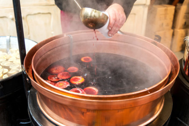 394605_vino 1 676x451.jpg