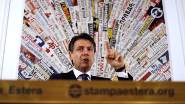 394703_giuseppe conte 676x451.jpg