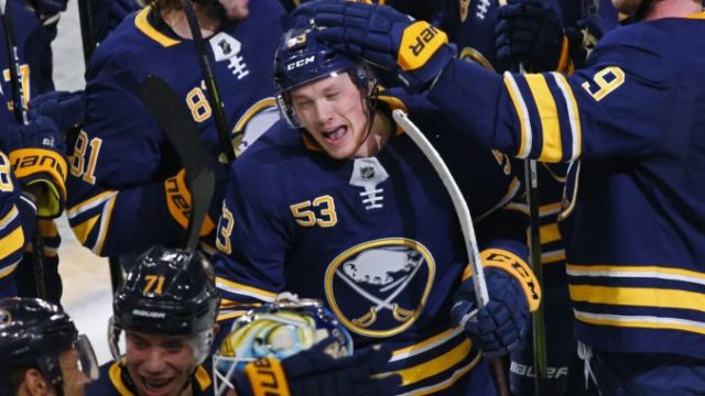 394707_jeff skinner 676x440.jpg