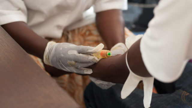 394893_ebola 676x446.jpg