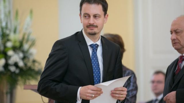 394921_eduard heger 676x451.jpg