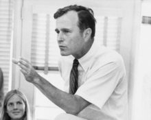 395014_obit_george_hw_bush_35761 6353498f77d04aea9e415140ca63535d 676x538.jpg