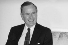 395081_bush2 e1543697186411 676x445.jpg