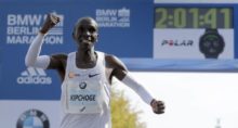 395165_eliud kipchoge 676x362.jpg