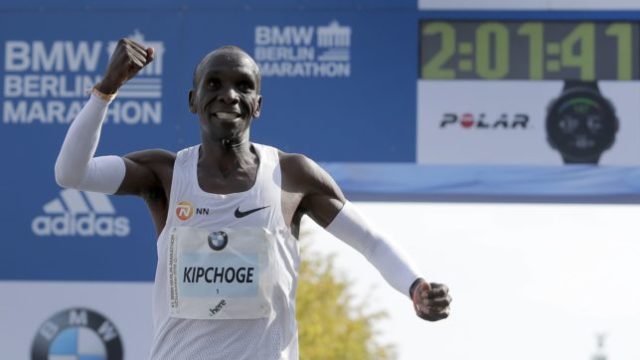 395165_eliud kipchoge 676x362.jpg