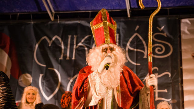 395493_sv. mikulas 676x451.jpg