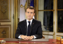 396116_prezident macron 676x473.jpg