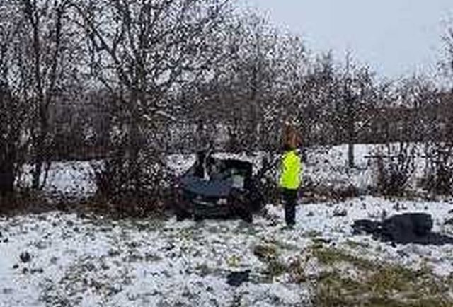 396724_nehoda_vlak_renault.jpg