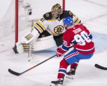 396805_bruins_canadiens_hockey_19673 4998c98cd04b4bc3aa0cd88c77bd8ca8 1 676x544.jpg