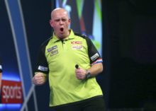 397417_michael van gerwen 1 676x483.jpg