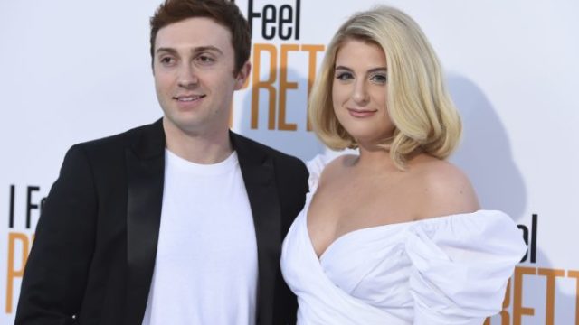 397434_meghan trainor daryl sabara 676x454.jpg