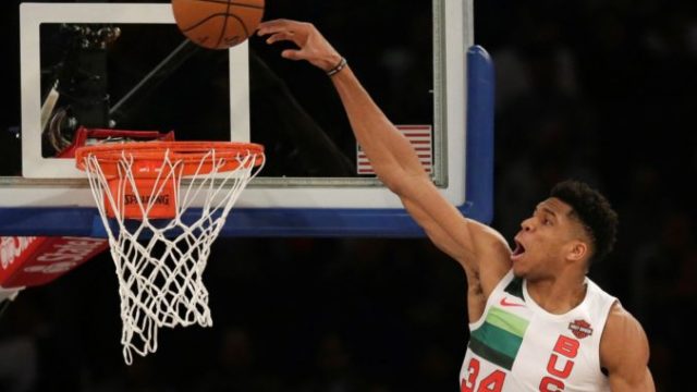 397817_bucks_knicks_basketball_27434 ba2e34077d8c4292920296208ca16b5d 676x521.jpg