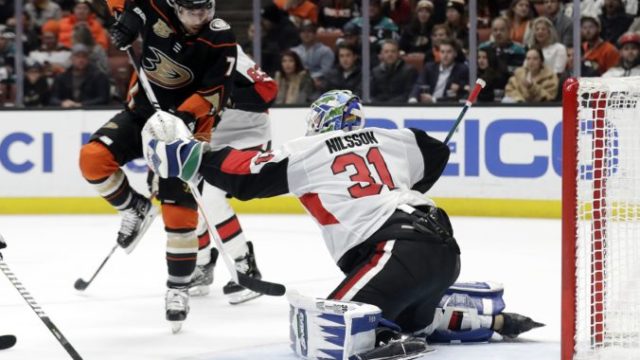 398802_anders nilsson andrew cogliano 676x492.jpg