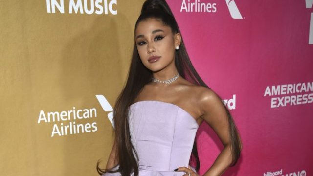 399848_people_ariana_grande_89051 733c069e0a3c47f9aad203355cce9853 676x450.jpg