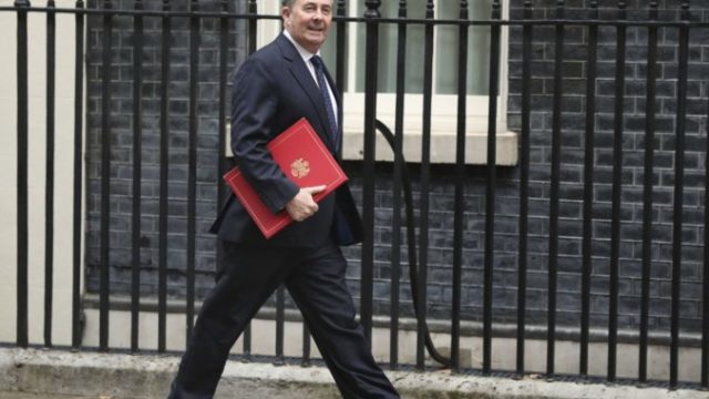 399996_liam fox 676x504.jpg