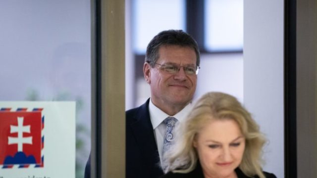 401275_maros sefcovic 676x468.jpg