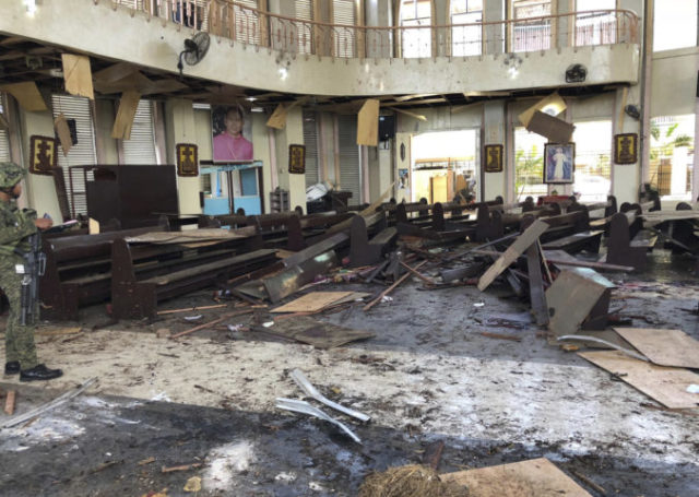 401711_philippines_bombing_28791 73f7ca1da0c840879de5a1d7627f8d71 676x481.jpg