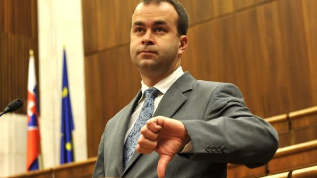 402171_jan podmanicky smer sd 676x451.jpg