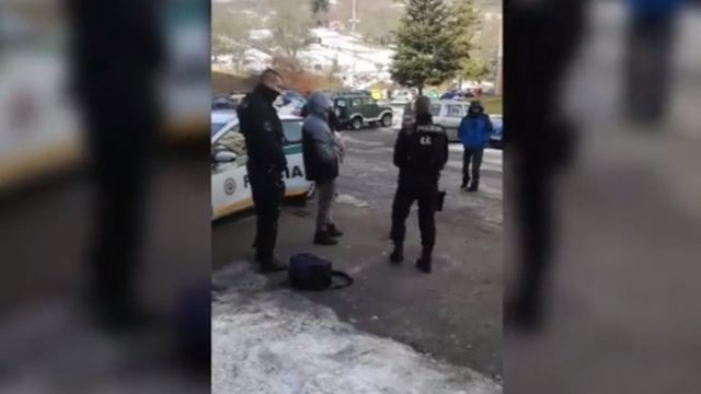 402340_zasah narodna protizlocinecka jednotka liptov.jpg
