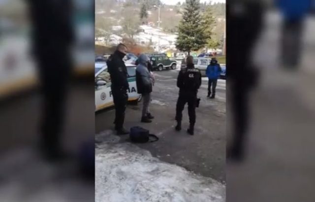 402340_zasah narodna protizlocinecka jednotka liptov.jpg