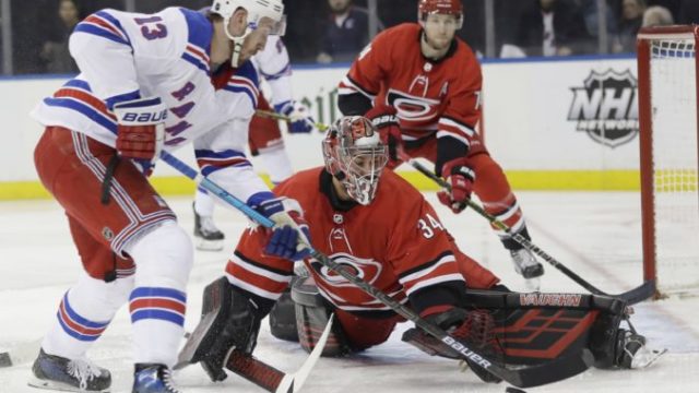 402387_hurricanes_rangers_hockey_00708 dc39df231c0f407893020eb5fd0b851f 676x479.jpg