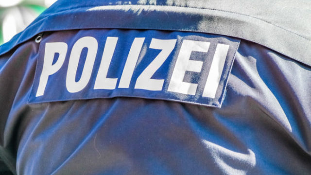 402524_nemecka policia 676x451.jpg