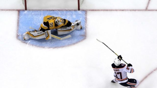 402921_matt murray connor mcdavid 676x451.jpg