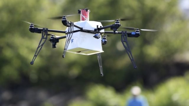 403071_dron 676x420.jpg