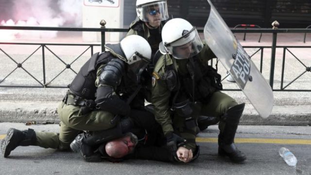 403216_correction_aptopix_greece_macedonia_name_dispute_32184 8278b4f8f97741f4afb206b02177caa8 676x441.jpg