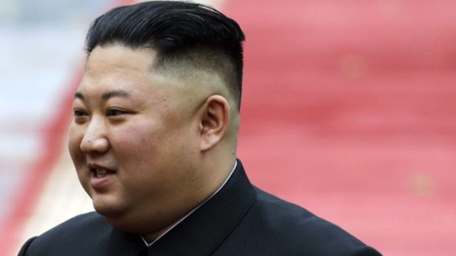 405049_kim cong un vodca severna korea 676x450.jpg