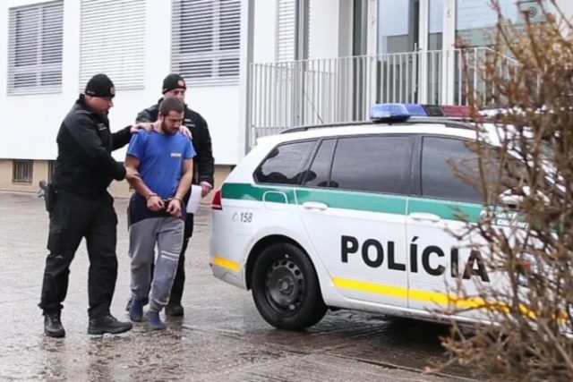405616_policia enriko ziar nad hronom 676x451.jpg