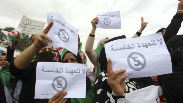 405669_algeria_protests_22681 23a1ca835ecd48528c19745caaa94764 676x451.jpg