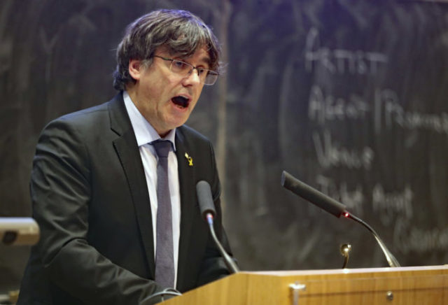 405734_carles puigdemont 676x460.jpg