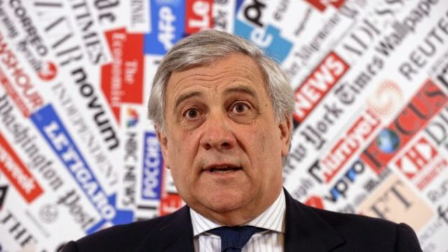 406045_tajani 676x451.jpg