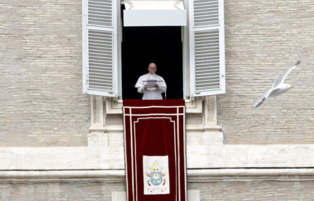 406337_vatican_pope_new_zealand_76424 147870216201490b9b35da1d58b5e4de 676x432.jpg
