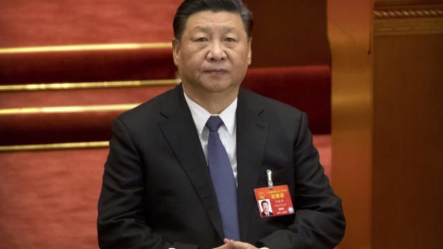 406837_cina_prezident 676x451.jpg