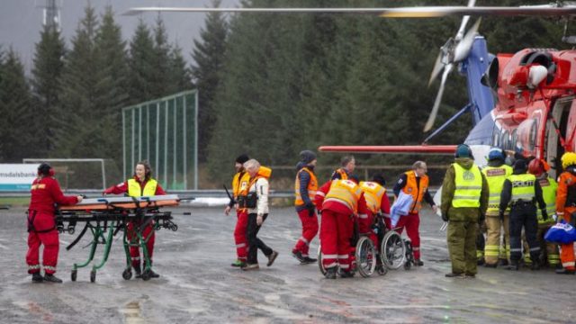 407131_norway_cruise_ship_mayday_47419 989e0aff91ef451ca4267fa6d4c99272 676x435.jpg