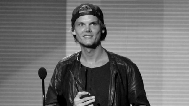 407556_avicii 676x443.jpg