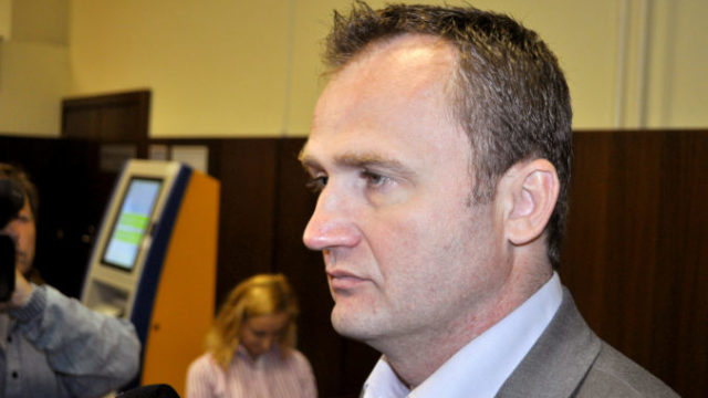 407686_paska 1 676x449.jpg