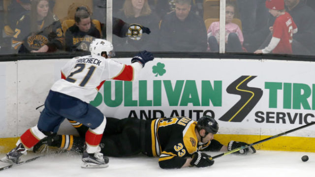 407949_panthers_bruins_hockey_27770 db833a0f52674e31a622942dfa1e2d09 676x426.jpg