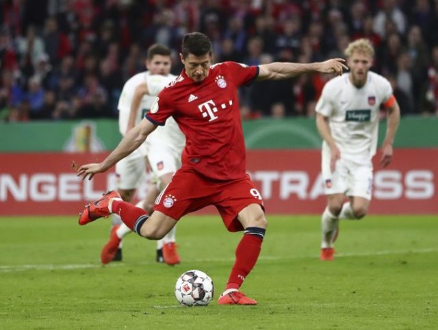 408411_robert lewandowski fc bayern mnichov 676x509.jpg