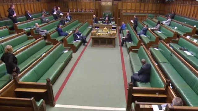 408547_britsky parlament e1554405821690 676x390.jpg