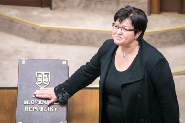 409348_darina gabaniova 676x451.jpg