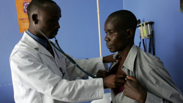 409365_doktor 676x451.jpg